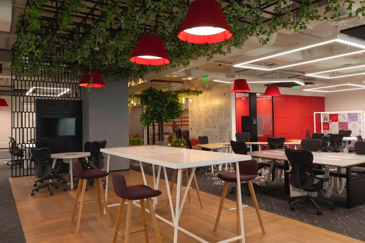 JLL Hyderabad Interior 5