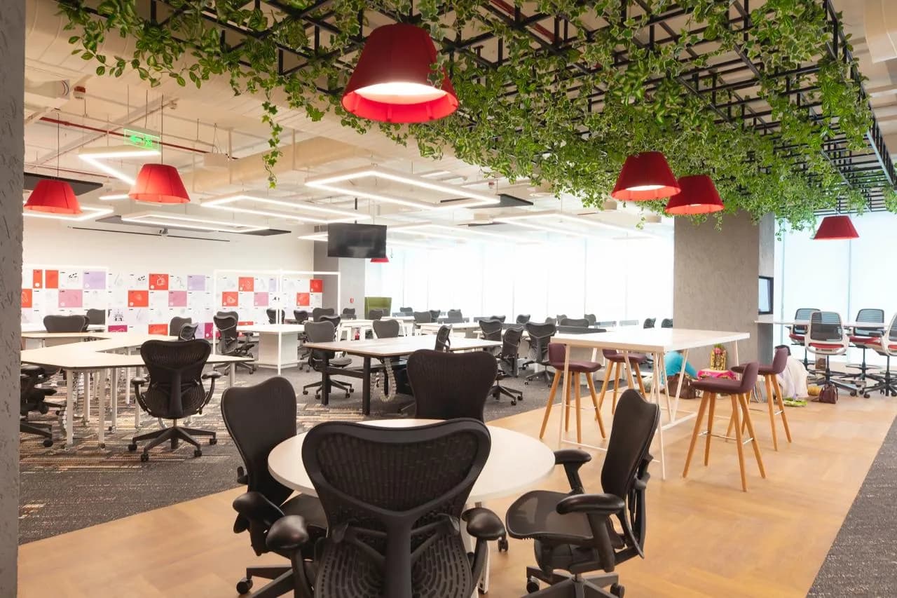 JLL Hyderabad Interior 8